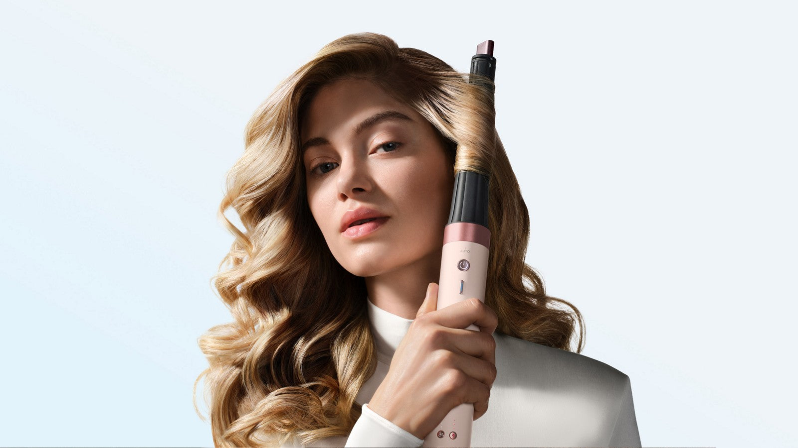 Ondulations naturelles réalisées avec le Dyson Airwrap Co-anda2x