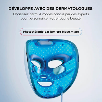 Femme tenant le masque Shark CryoGlow illuminé, illustrant une diffusion ciblée des longueurs d’onde pour optimiser les résultats visibles.