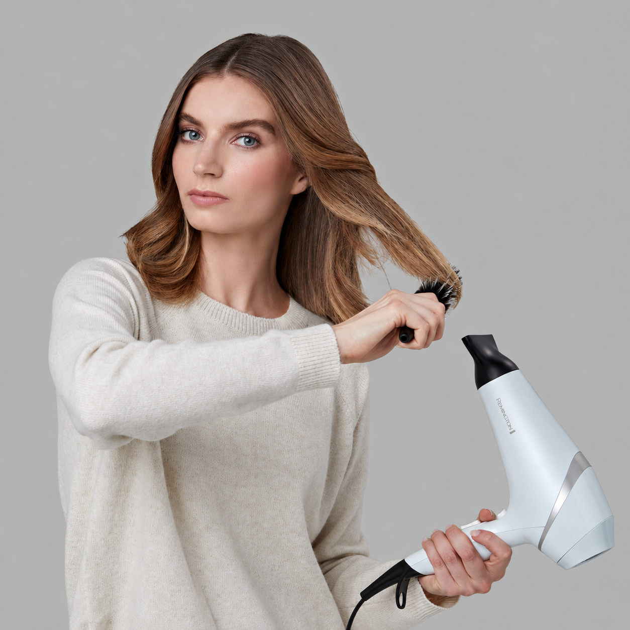 Remington HYDRAluxe Sèche-Cheveux AC8901 – 2300W, Ionic & Hydracare