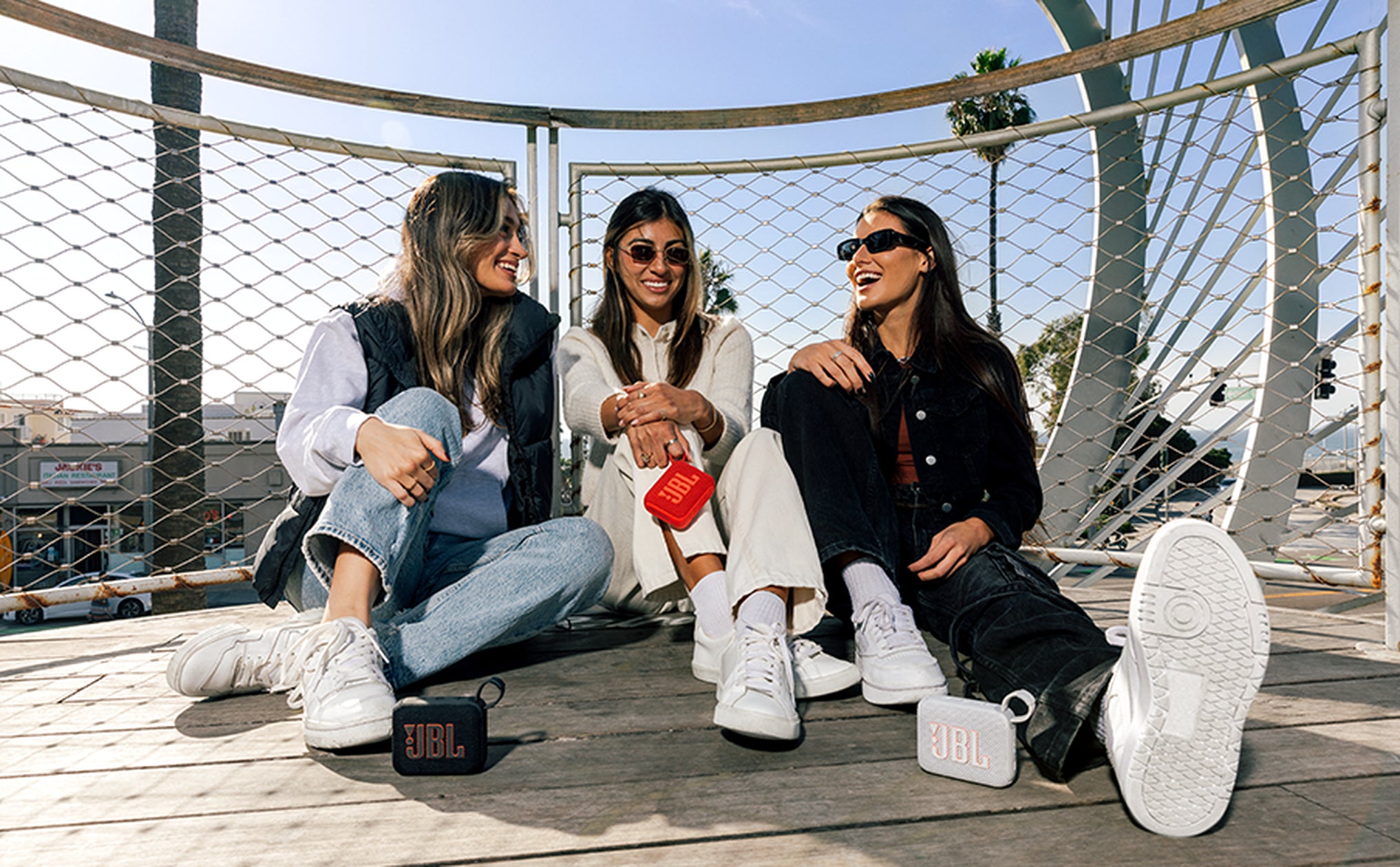 JBL Go 4 – Enceinte Bluetooth Ultra-Portable, Puissante et Étanche