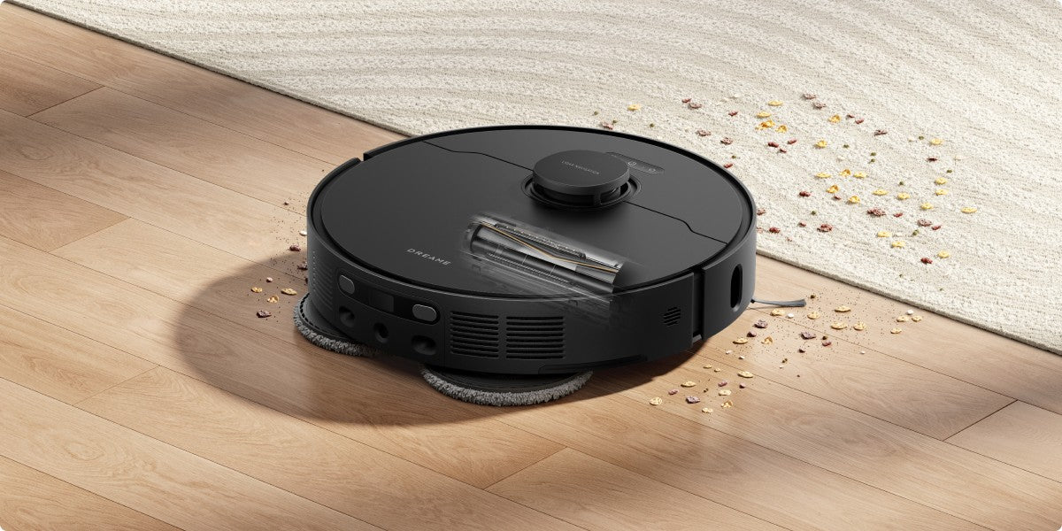 La brosse en caoutchouc relevable du Dreame L40 Ultra AE ramasse les gros débris