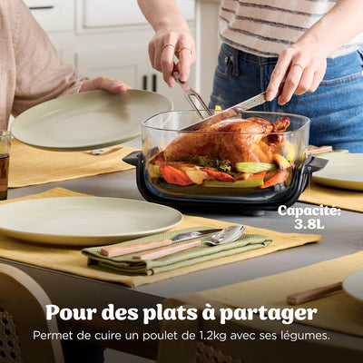 Poulet de 1,2 kg avec légumes dans le récipient de 3,8 L du Ninja CRISPi